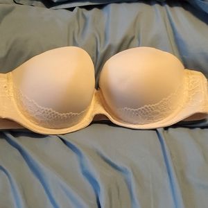 Torrid strapless 46B underwire bra